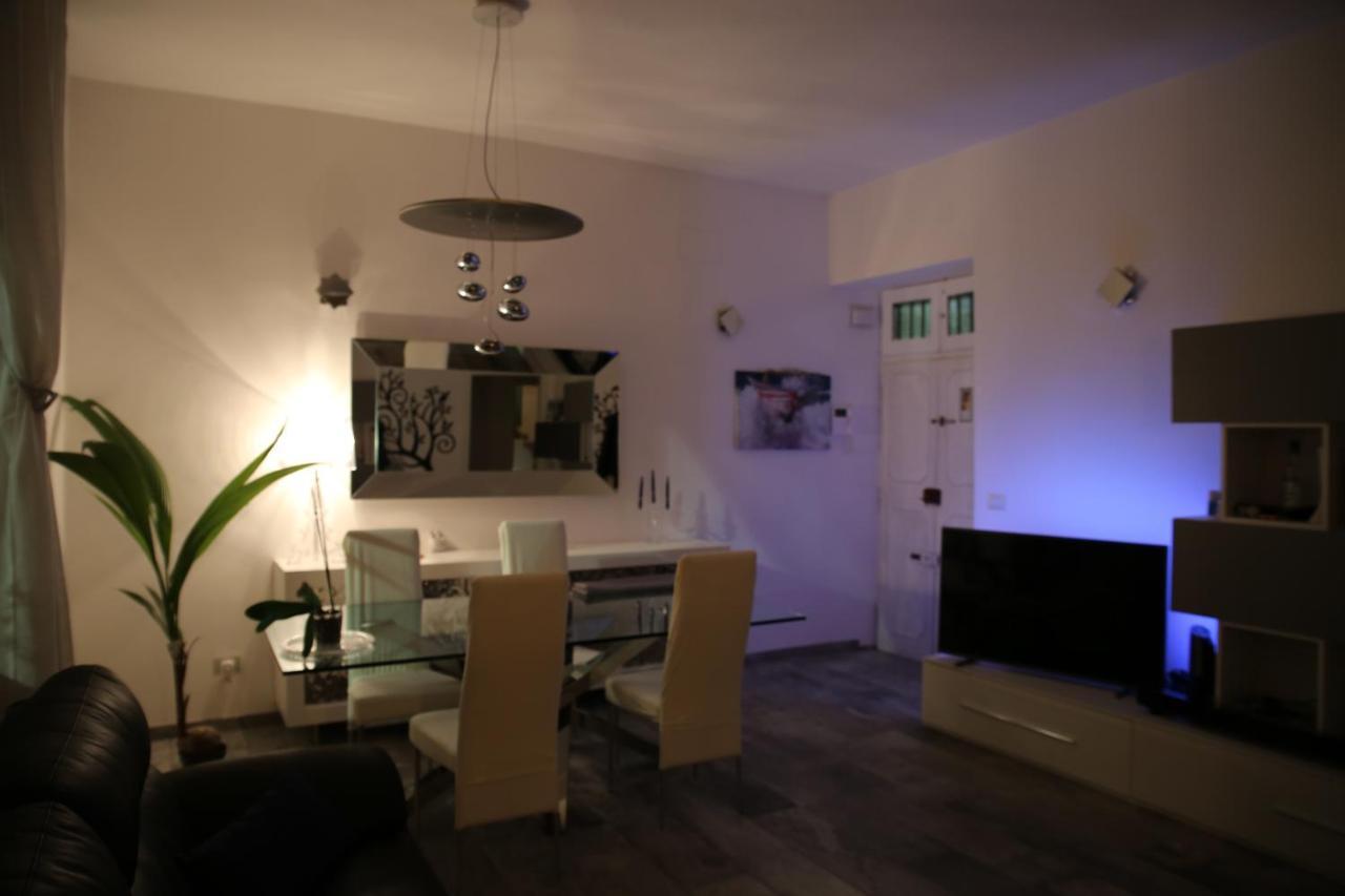 Alloggio Incantevole In Trastevere Roma Ngoại thất bức ảnh